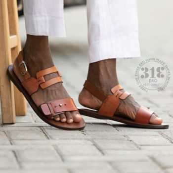 BROWN BOX SANDAL